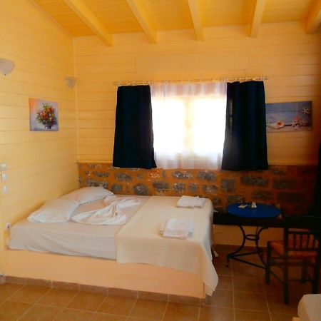Villa Tzortzakos By Holiday Homes Mavrovoúnion Extérieur photo