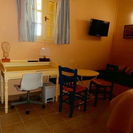 Villa Tzortzakos By Holiday Homes Mavrovoúnion Extérieur photo