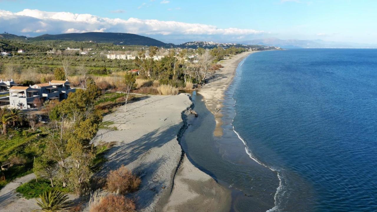 Villa Tzortzakos By Holiday Homes Mavrovoúnion Extérieur photo